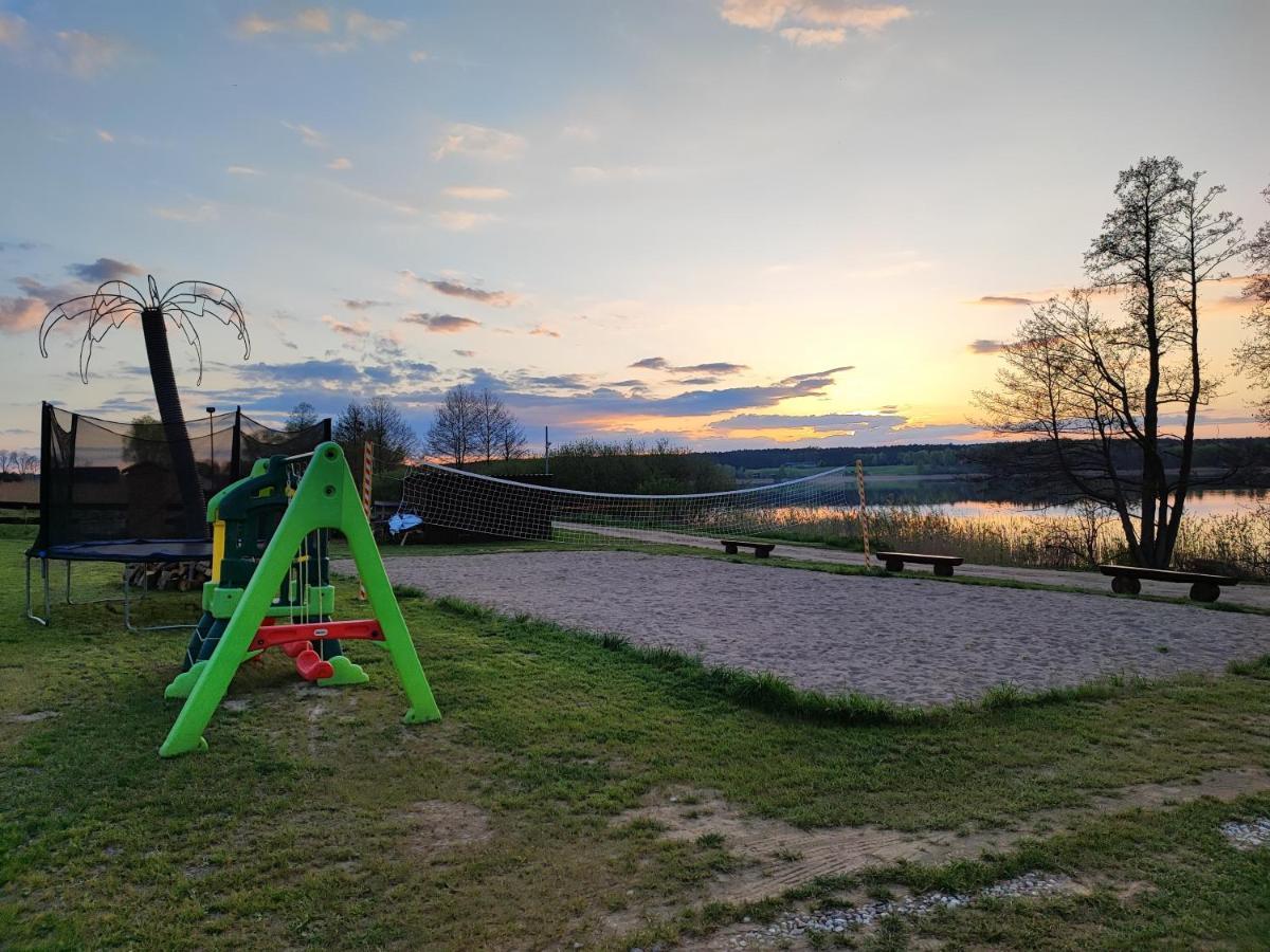 Siedlisko Nr 4A Nad Jeziorem Skarlinskim, Jezioro, Mazury, Domki Letniskowe คูร์เจทนิค ภายนอก รูปภาพ